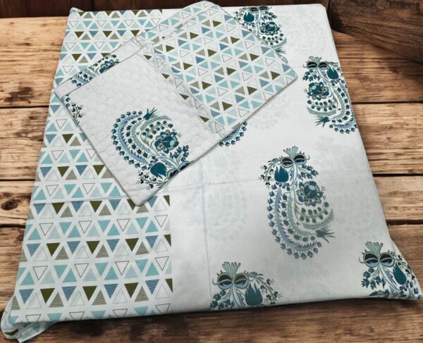 Pure Cotton Bedsheets for Double Bed with Quilted Pillows (90x100) - Image 2