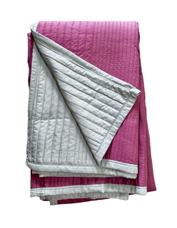 Maroon & Grey Fine Quality Reversible Comforter - Image 2