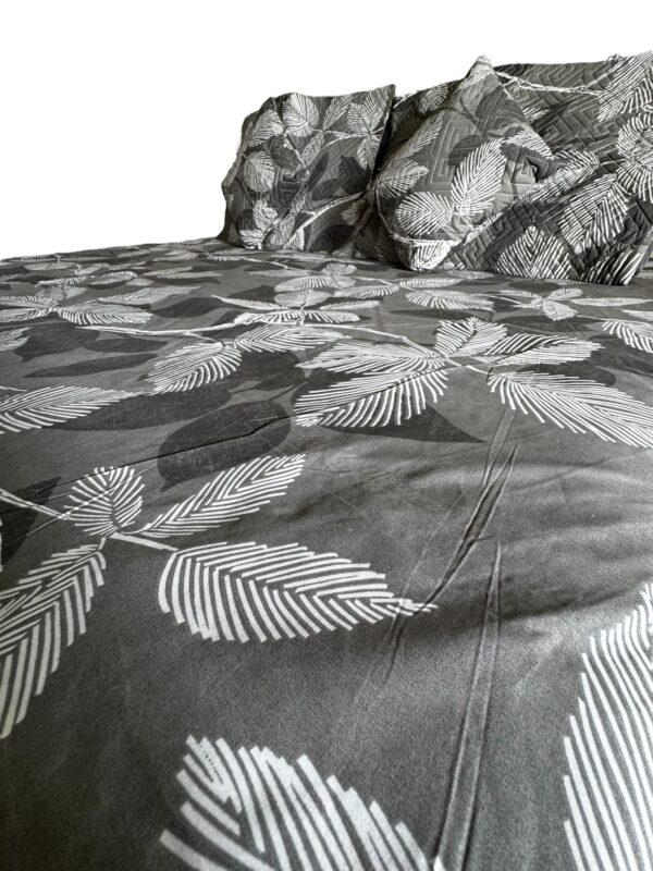 Grey Leaf cotton 5pcs Bedsheet set (1 Bedsheet + 2 Quilted Pillow Covers + 2 Cushion with covers) - Image 3