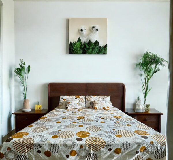 Circle print cotton 5pcs Bedsheet set (1 Bedsheet + 2 Quilted Pillow Covers + 2 Cushion with covers)
