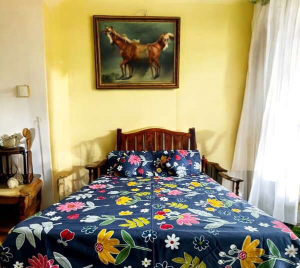 Floral cotton 5pcs Bedsheet set (1 Bedsheet + 2 Quilted Pillow Covers + 2 Cushion with covers)