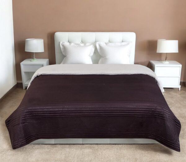 Umber Brown & cream colour Fine Quality Reversible Comforter