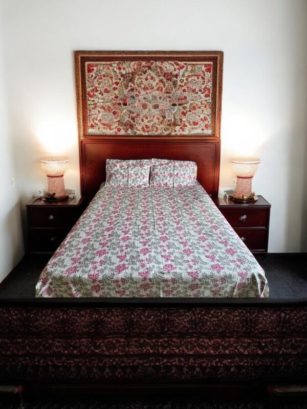 Printed Cotton Bedsheets for Double Bed with 2 Pillow covers