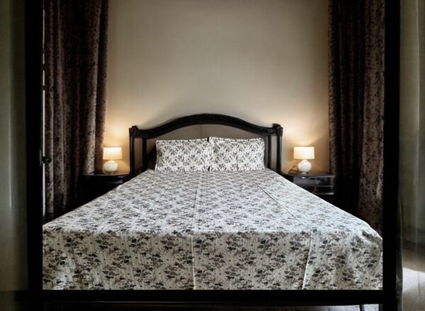 Printed (grey) Cotton Bedsheets for Double Bed with 2 Pillow covers