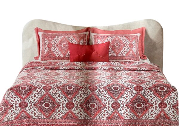 Pure cotton Printed Bedsheets for Double Bed with 2 Pillow covers (90x108 Inches) - Red - Image 5