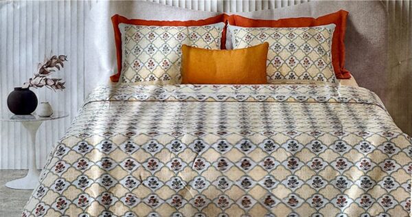 Pure cotton Printed Bedsheets for Double Bed with 2 Pillow covers (90x108 Inches) - Light Yellow