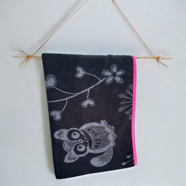 Premium Bath Towel - Ultra Soft 100% Cotton, 70x145 cm, Owl Print, 500 GSM - Image 2