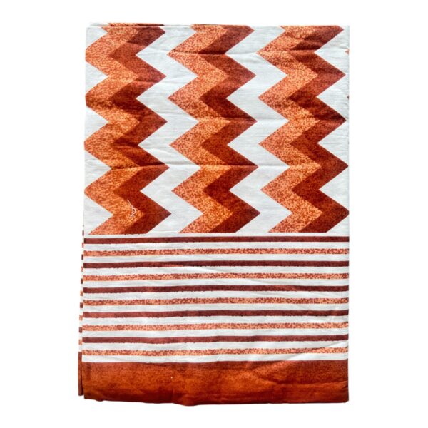 Pure Cotton Wave Print Double Bedsheet Set, 236x274 cm with 2 Pillow Covers - Image 5