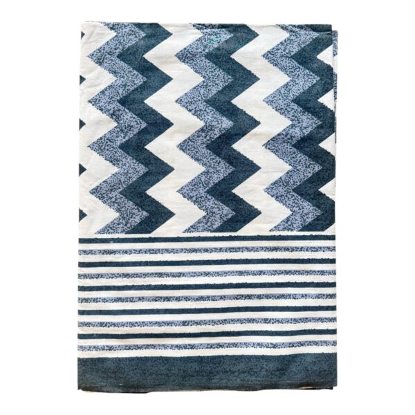 Pure Cotton Wave Print Double Bedsheet Set, 236x274 cm with 2 Pillow Covers - Image 6