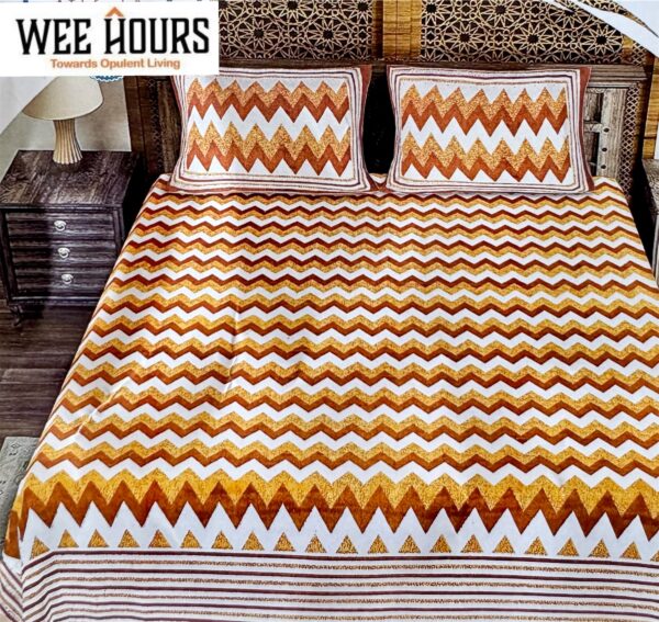 Pure Cotton Wave Print Double Bedsheet Set, 236x274 cm with 2 Pillow Covers - Image 4