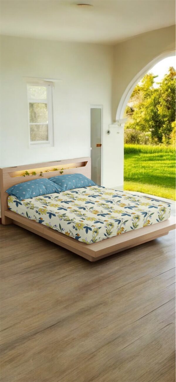 Floral Print Fitted Double Bed Sheet Set with 2 Pillow Covers, 72x78x12 Inches, Cream Colour